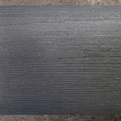 U-Panel Retaining Wall Grain Finish